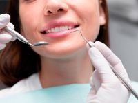 traitement-chirurgical-parodontite-dentiste-villepinte